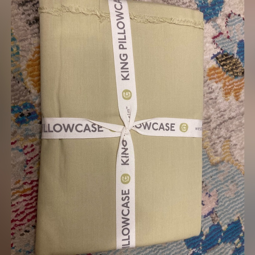 West Elm Green Get Little Greener Every Day 100% Organic Cotton King Pillowcase - Picture 4 of 6